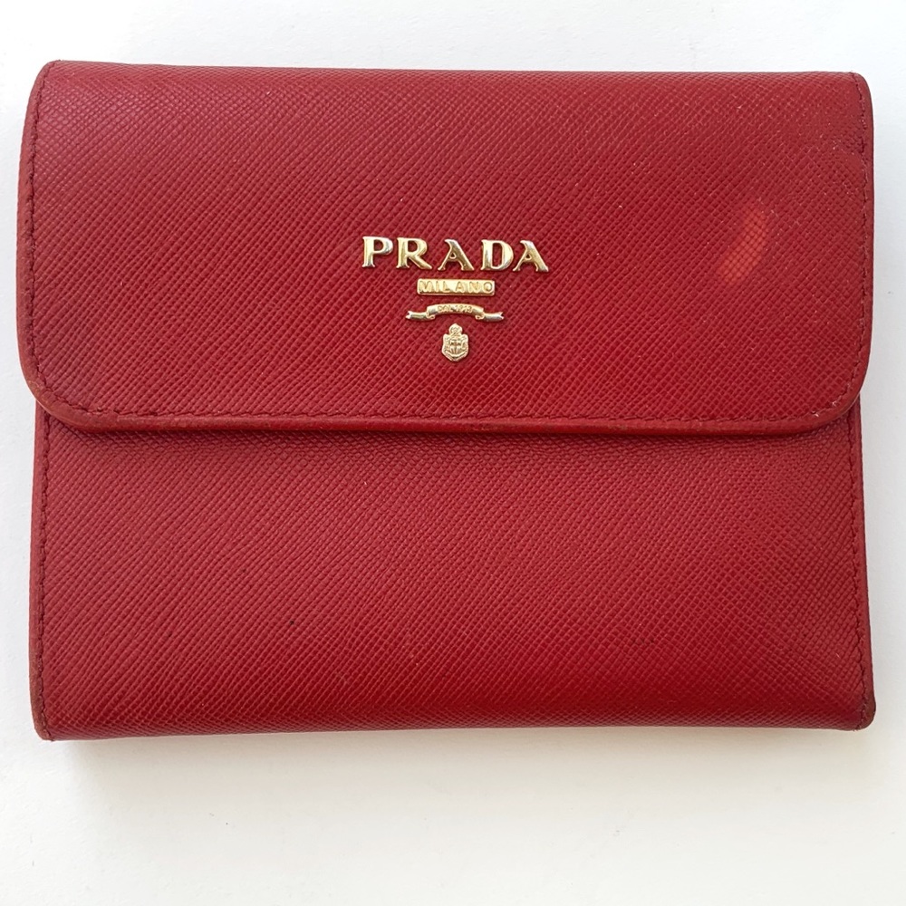 PRADA Saffiano Metal Flap Wallet Fuoco